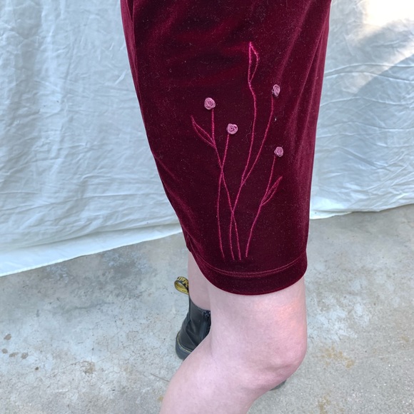 Vintage Velvet Maroon Dress - Picture 4 of 4
